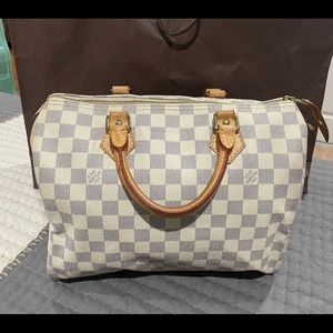 Louis Vuitton speedy 30